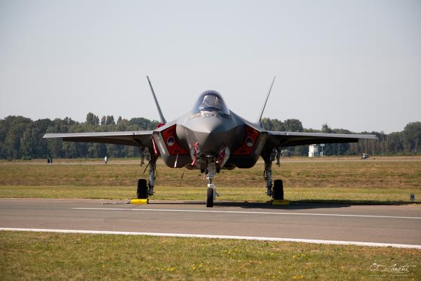 L'imposant F-35